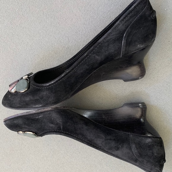 Vintage Louis Vuitton butterfly short wedges - Picture 2 of 8